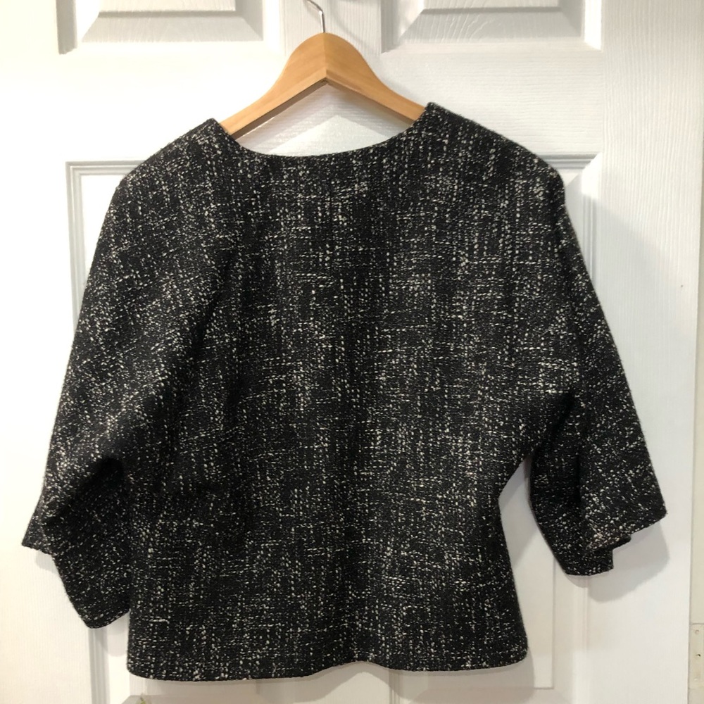 Ladies Jacket - Picture 4 of 4